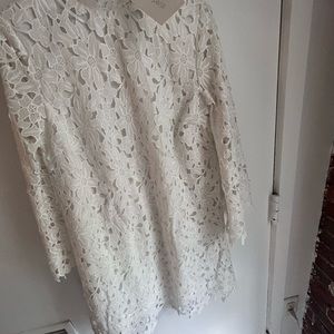 White floral scalloped dress NWT, never worn